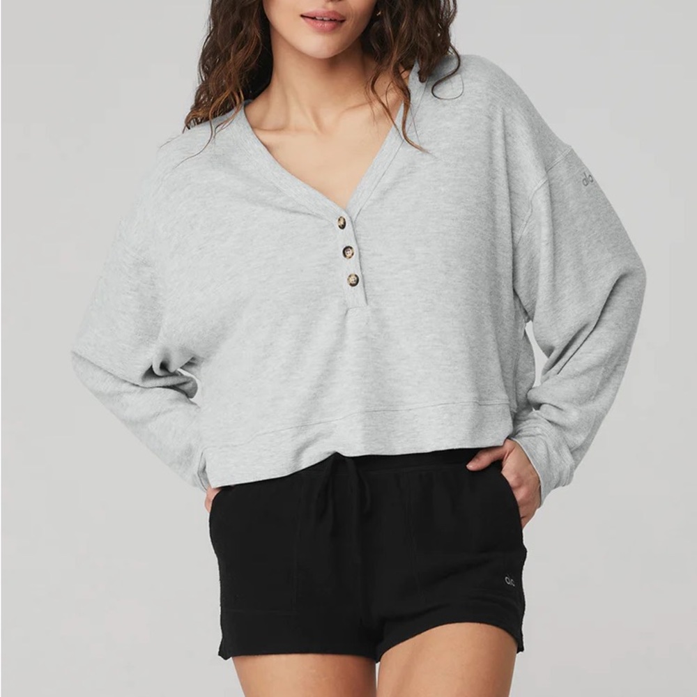 Alo ALOLUX SOHO CROP HENLEY